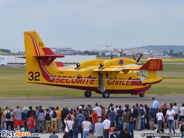 Canadair CL-415 (France - Sécurité Civile)