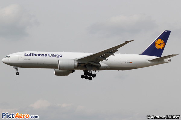 Boeing 777-FBT (Lufthansa Cargo)
