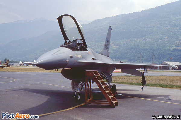 General Dynamic F-16A Fighting Falcon (United States - US Air Force (USAF))