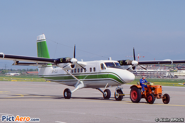 De Havilland Canada DHC-6-300 Twin Otter (Libya Aeroclub)