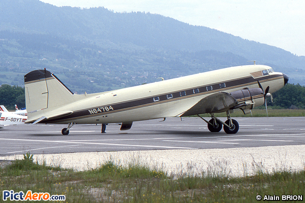 Douglas DC-3C-S1C3G (Dream Air inc Wilmington DE)