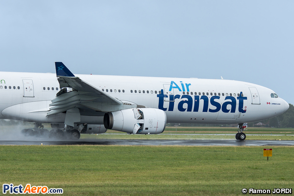 Airbus A330-343X (Air Transat)