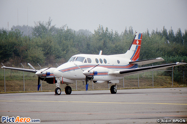 Beech C90 King Air (Air-Glaciers)