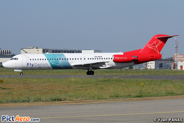 Fokker 100 (F-28-0100) (Denim Air)