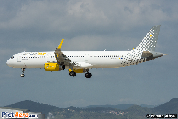 Airbus A321-231/WL (Vueling Airlines)