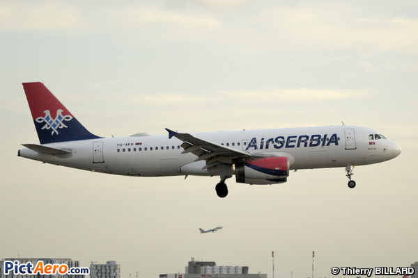 Airbus A320-232 (Air Serbia)