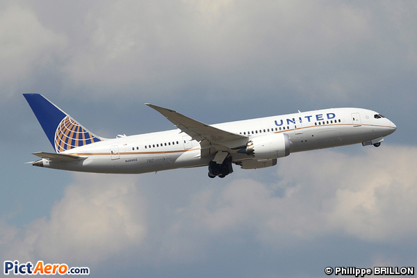 Boeing 787-824 (United Airlines)