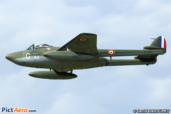 De Havilland Vampire FB.6 (DH-100) (Cercle de chasse de Nangis)