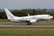 Boeing 737-7H/BBJ (M-YBBJ)