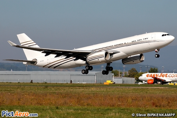 Airbus A330-243 (Mid East Jet)