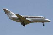 Raytheon Hawker 750