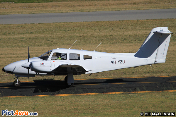 Piper PA-44 Seminole (Airflite  Pty Ltd)