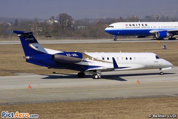 Embraer ERJ-135 BJ Legacy (Linx Air Business)
