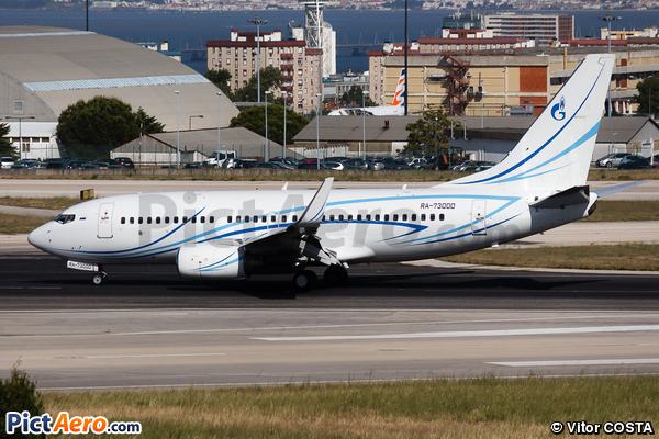 Boeing 737-76N (Gazpromavia)