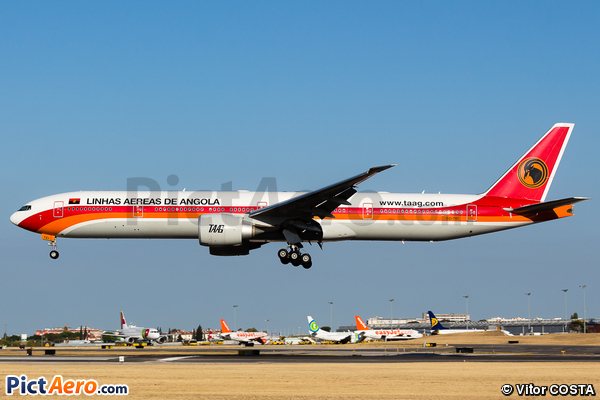 Boeing 777-3M2/ER (TAAG Angola Airlines)