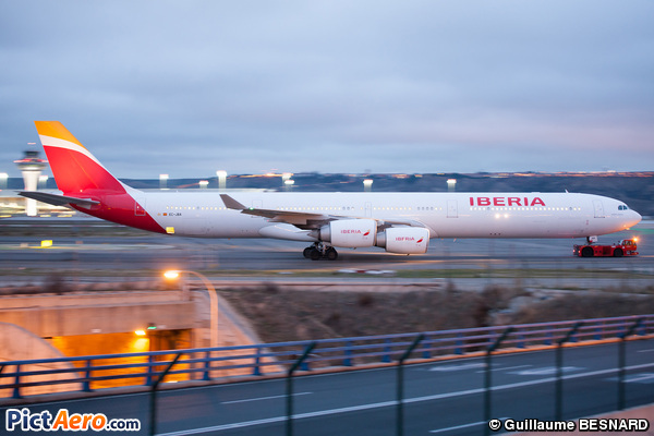 Airbus A340-642 (Iberia)