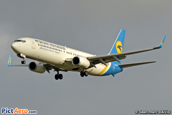 Boeing 737-9KV/ER (Ukraine International Airlines)