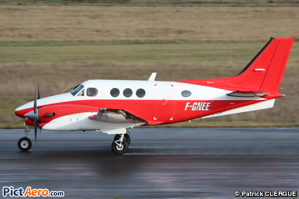 Beech C90B King Air (Adecco)