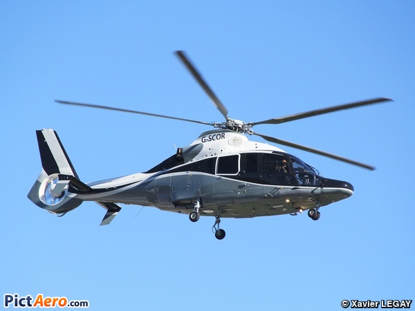 Eurocopter EC-155B  (Private / Privé)