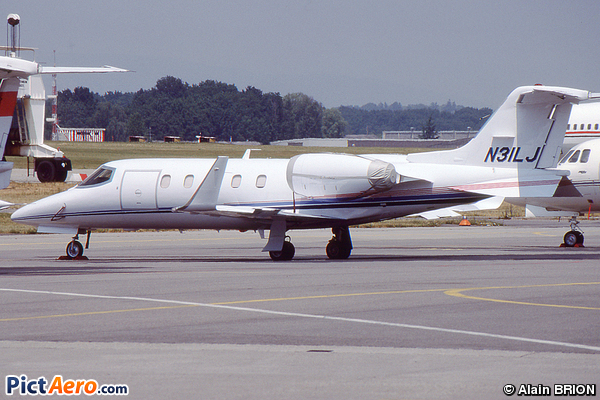 Learjet 31 (Learjet)