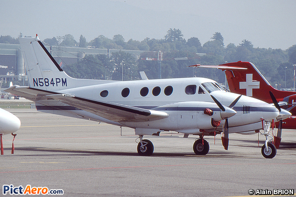 Beech C90 King Air (Flightcraft Inc. Portland OR)