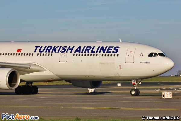 Airbus A330-302 (Turkish Airlines)