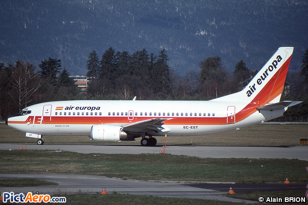 Boeing 737-3L9 (Air Europa)