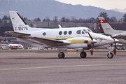 Beech E90 King Air (F-BUTS)