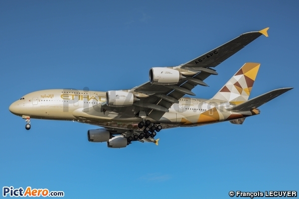 Airbus A380-861 (Etihad Airways)