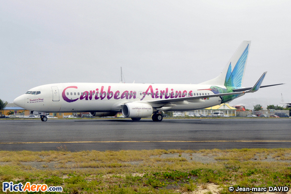 Boeing 737-8Q8 (Caribbean Airlines)
