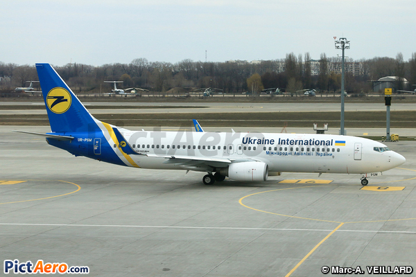 Boeing 737-8FZ/WL (Ukraine International Airlines)