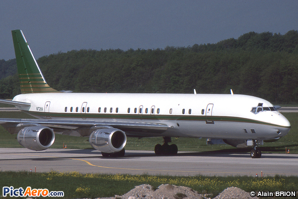 Douglas DC-8-72 (Saudi Aramco Aviation)