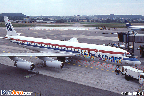 Douglas DC-8-62 Jet Trader (Rich International)