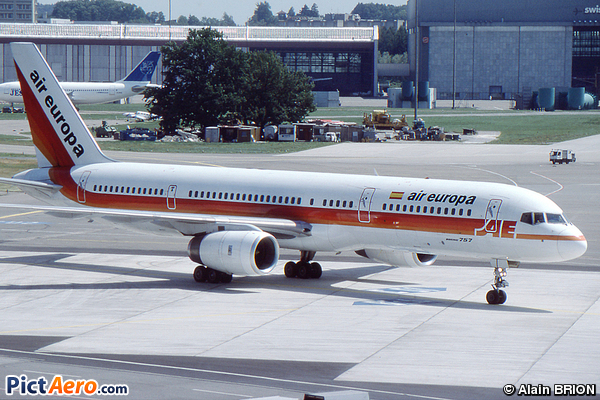 Boeing 757-236/PCF (Air Europa)