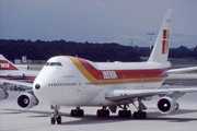 Boeing 747-256B (EC-BRQ)