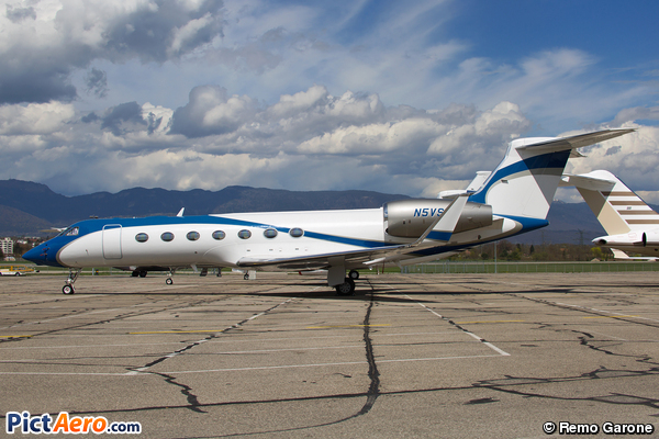 Gulfstream Aerospace G-550 (G-V-SP) (Untitled)