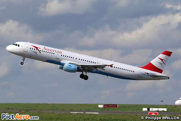 Airbus A321-211 (Austrian Airlines)