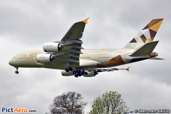 Airbus A380-861 (Etihad Airways)