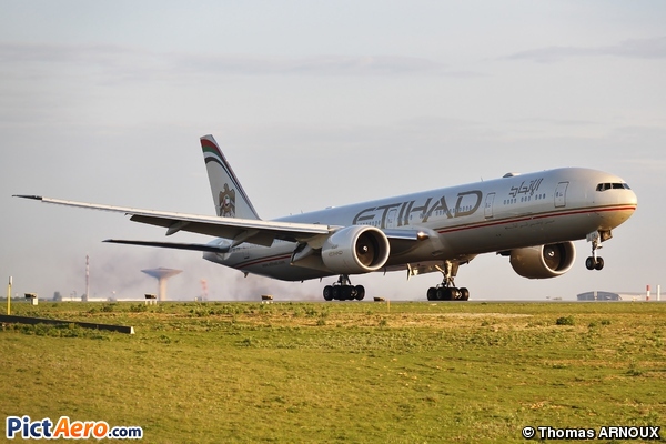 Boeing 777-3FX/ER (Etihad Airways)