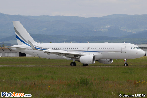Airbus A320-214/CJ (Prime Aviation)