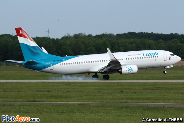 Boeing 737-86J/WL (Luxair - Luxembourg Airlines)