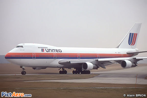  BOEING 747-122 (United Airlines)