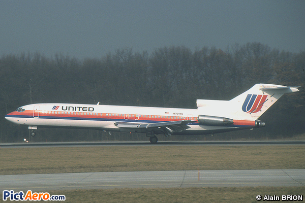 Boeing 727-222F (United Airlines)