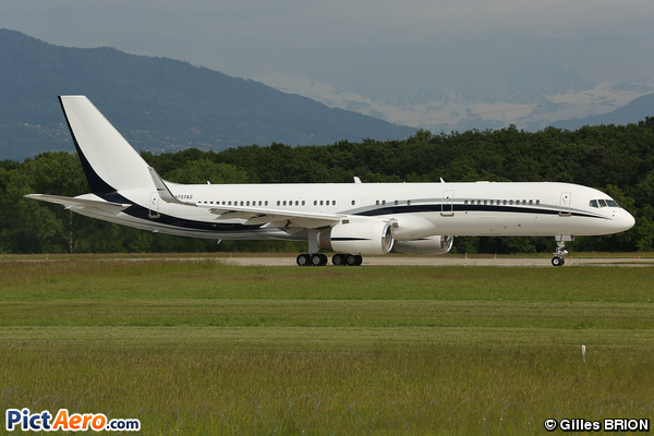 Boeing 757-256/WL (Funair Corp.)
