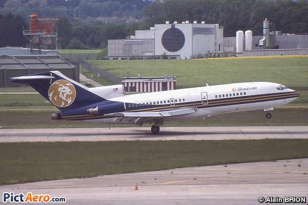 Boeing 727-191 (MGM Grand Air)