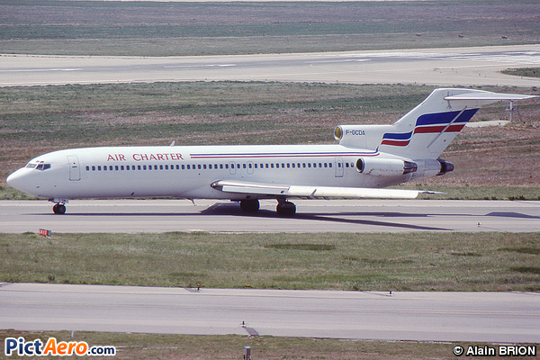 Boeing 727-228 (Air Charter)
