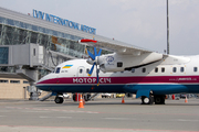 Antonov An-140 (UR-14005)