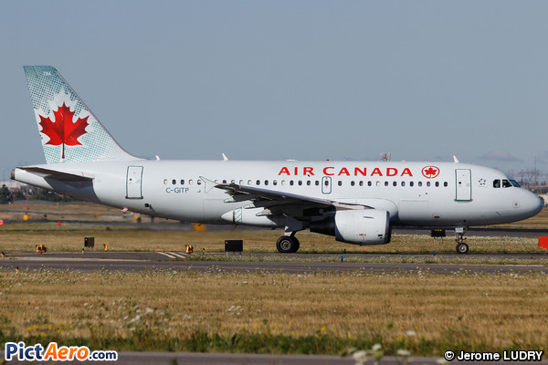 Airbus A319-112 (Air Canada)