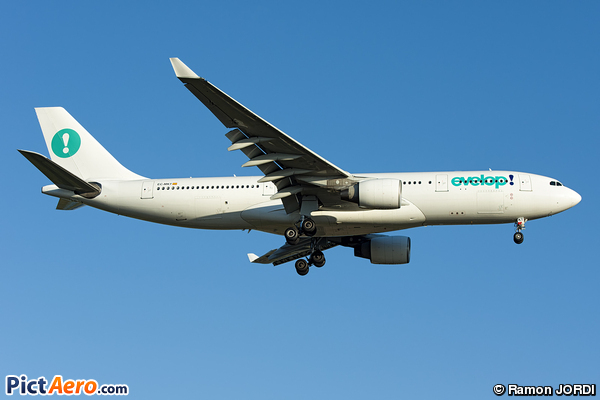 Airbus A330-223 (Evelop Airlines)