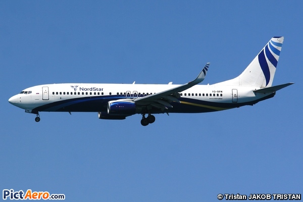 Boeing 737-8AS (NordStar)